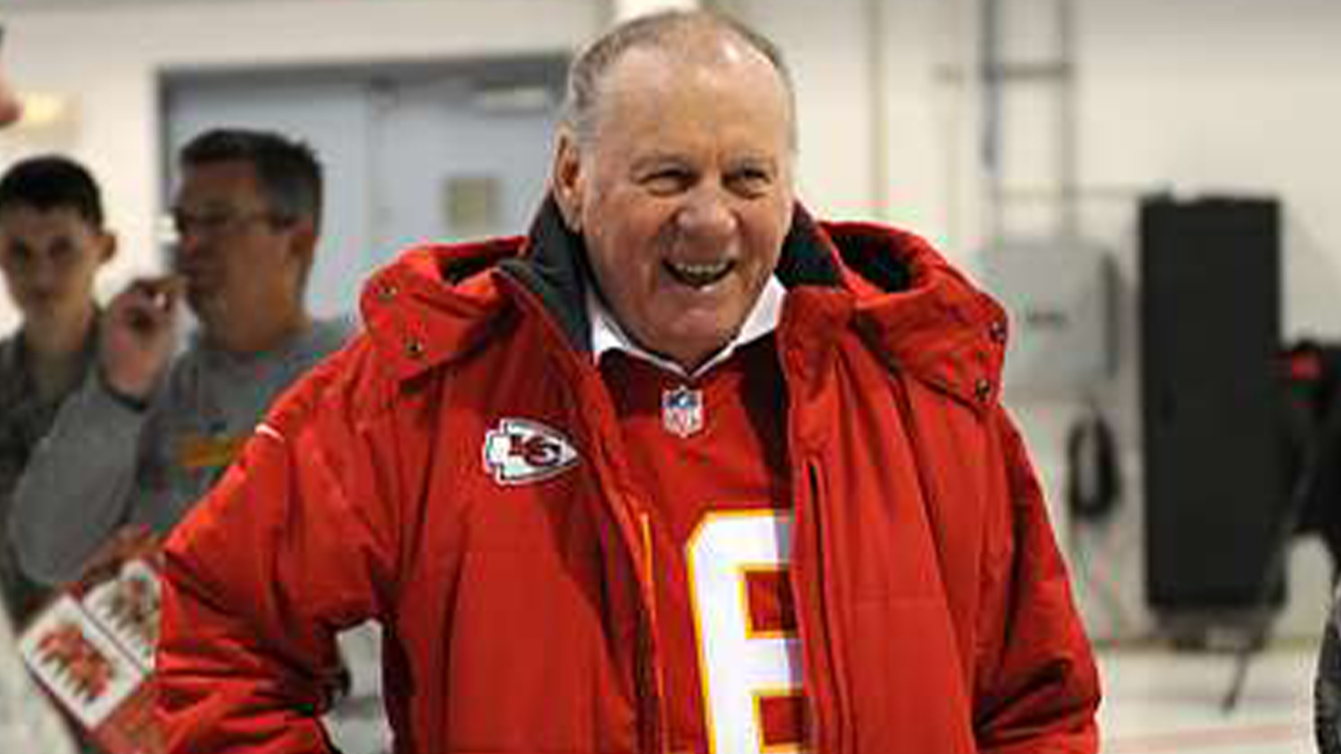 Retired Kansas City Chiefs quarterback Len Dawson laughs while meeting with members of Team Whiteman at Whiteman Air Force Base, Mo., Nov. 18, 2014. Dawson was the fifth overall pick in the 1957 NFL draft by the Pittsburgh Steelers. (U.S. Air Force photo by Airman 1st Class Joel Pfiester/Released)